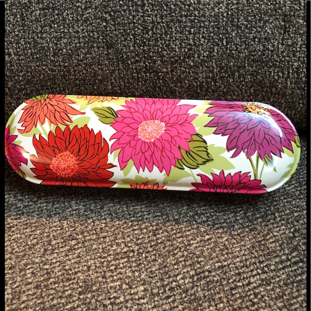 Vera Bradley tin case